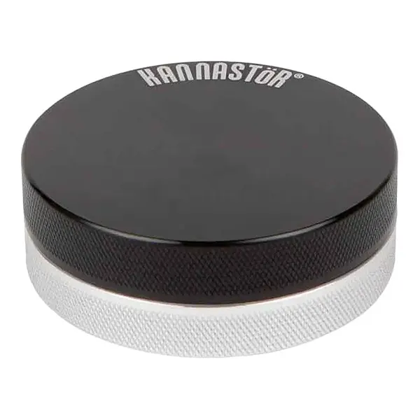 2.5" Grinder (Grinders, Shredders) by Kannastor