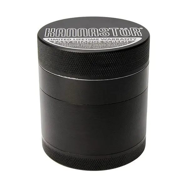 Solid Top & Body Grinder 4-pc /w Screen (Grinders, Shredders) by Kannastor