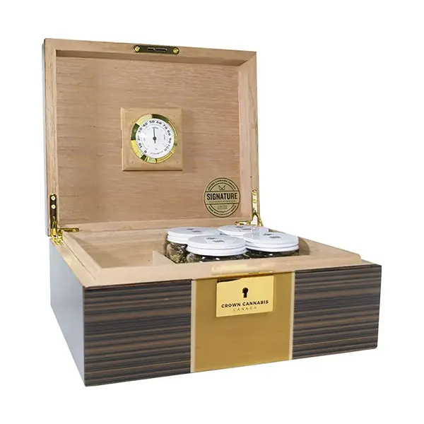 Crown Humidor (Cleaning, Storage) by Crown Cannabis Canada