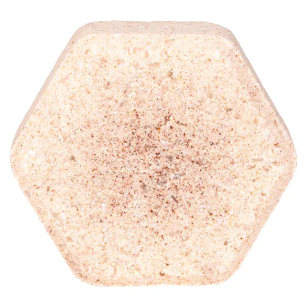 Image for Oat & Vanilla Fizz Bath Bomb