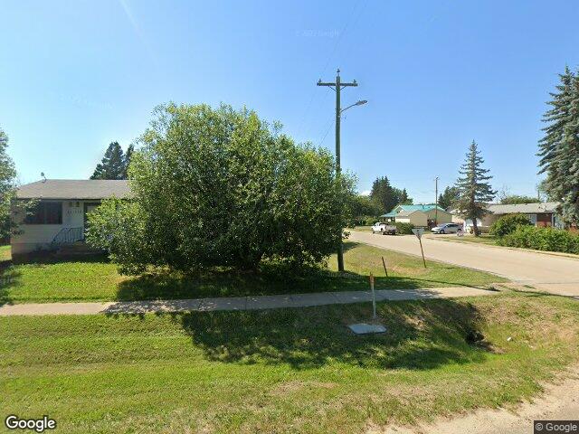 Street view for K-Town Budz, 57 Centre St., Kinuso AB
