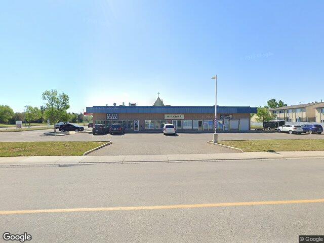 Street view for FOUR20 Varsity Village, 989 Columbia Blvd. West, Lethbridge AB