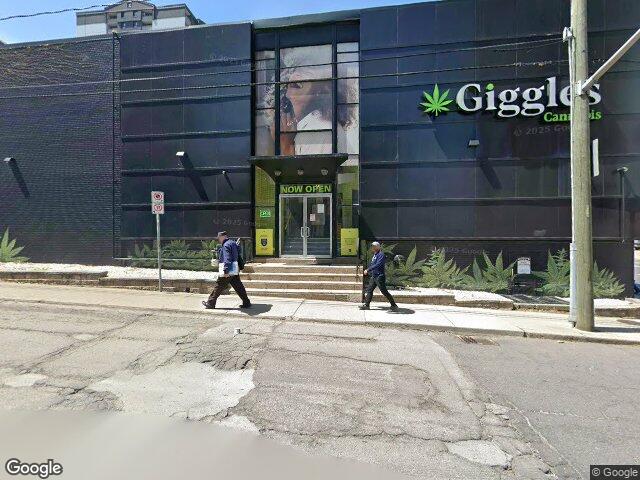Street view for Giggles Cannabis, 