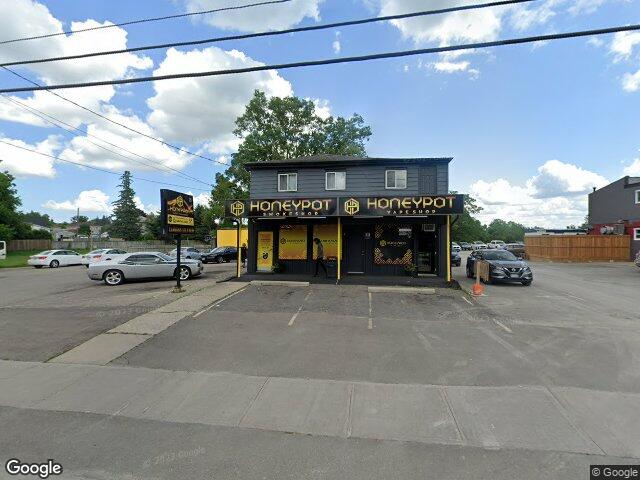 Street view for Honeypot Smoke Shop, 6832 Drummond Rd, Niagara Falls ON