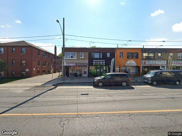 Street view for Kiosk Cannabis, 985 O'Connor Dr., Toronto ON