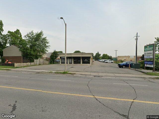 Street view for Kootenay Cannabis, 5927 Thorold Stone Rd, Niagara Falls ON