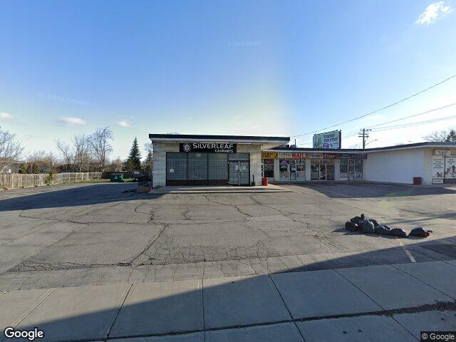 Street view for SilverLeaf Cannabis, 171 Mohawk Rd E, Unit 1, Hamilton ON