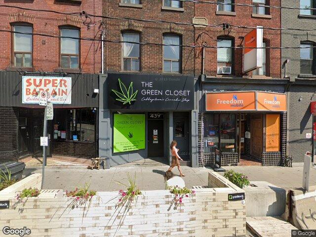 Street view for The Green Closet, 439 Parliament St, Toronto ON