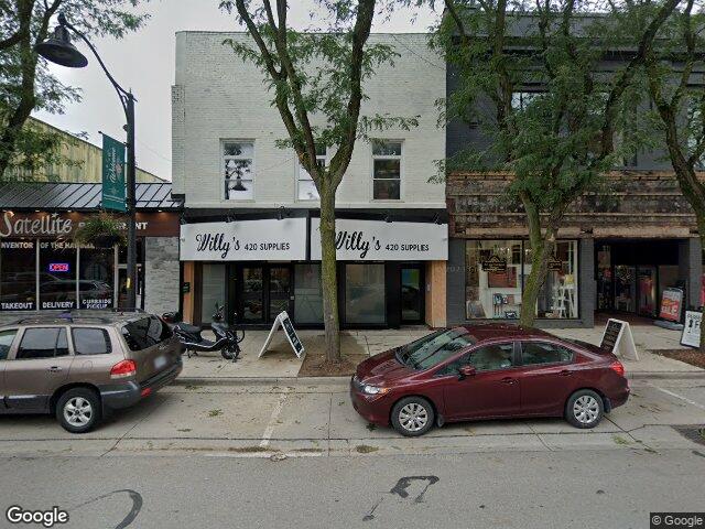 Street view for Willy's 420 Supplies, 143 King St W, Chatham ON