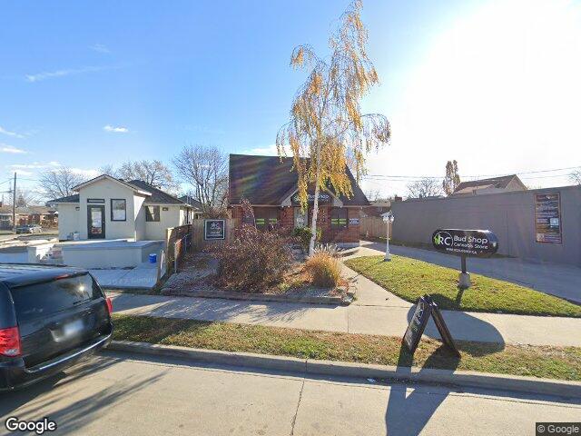 Street view for RC BudShop, 8061 Wyandotte St E, Windsor ON