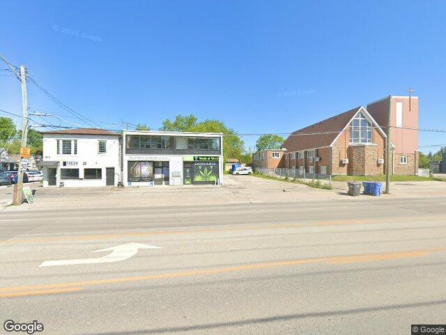 Street view for WOW World of Weed, 983 Lakeshore Rd E, Mississauga ON