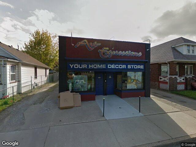 Street view for Greentown Cannabis Discount Hut, 1519 Drouillard Rd, Windsor ON