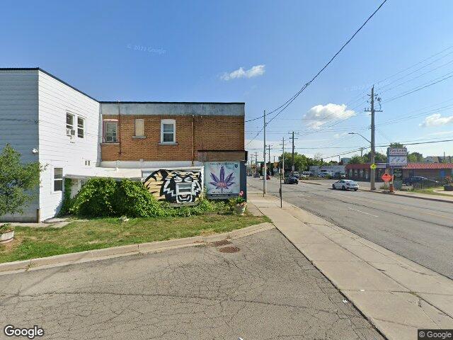 Street view for Mystic's Cannabis, 135 Kenilworth Ave N, Hamilton ON