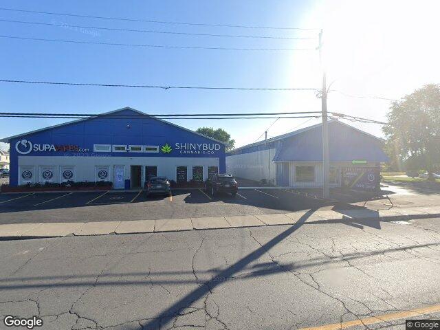 Street view for ShinyBud Cannabis Co., 1500 Main St E, Hawkesbury ON