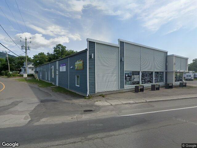 Street view for SQDC Carleton-sur-mer, 598-D boulevard Perron, Carleton-sur-mer QC