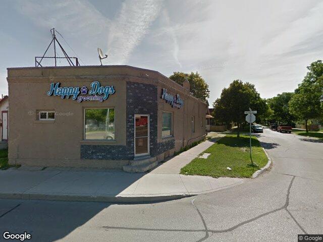 Street view for Four20 Giggles, 713 McPhillips St, Winnipeg MB
