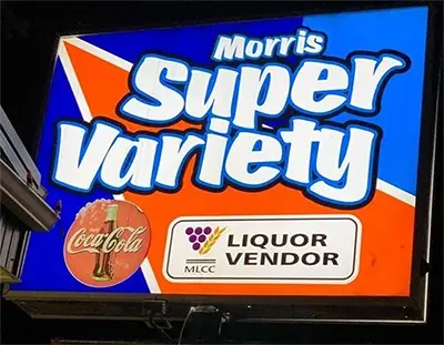Morris Super Variety Logo